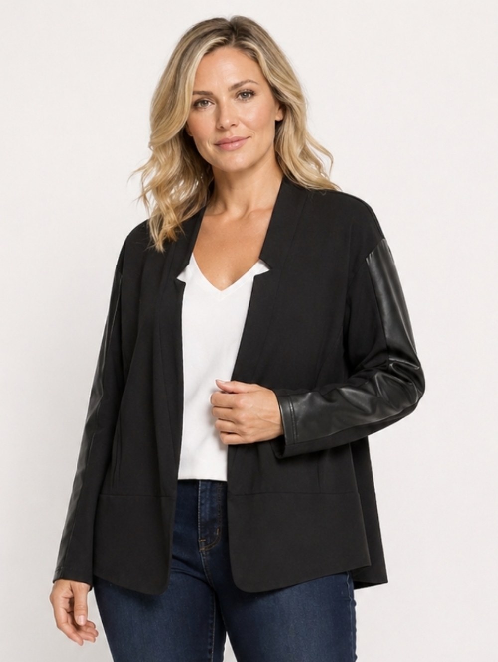 Torrid Black Open Front Notch Lapel Faux Leather Jacket Sz 6 (runs sm See Meas)